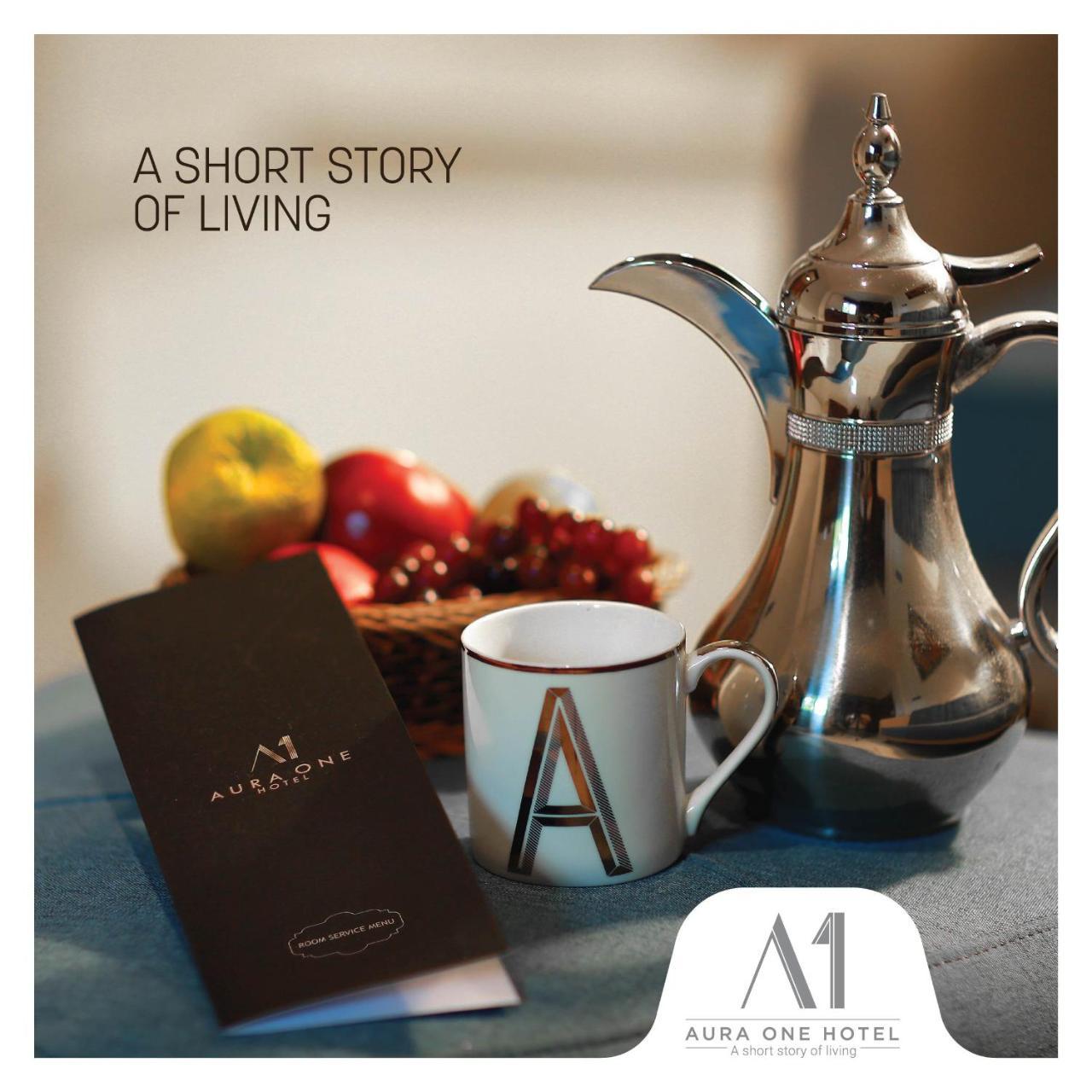 Aura One Hotel Kochi Екстериор снимка